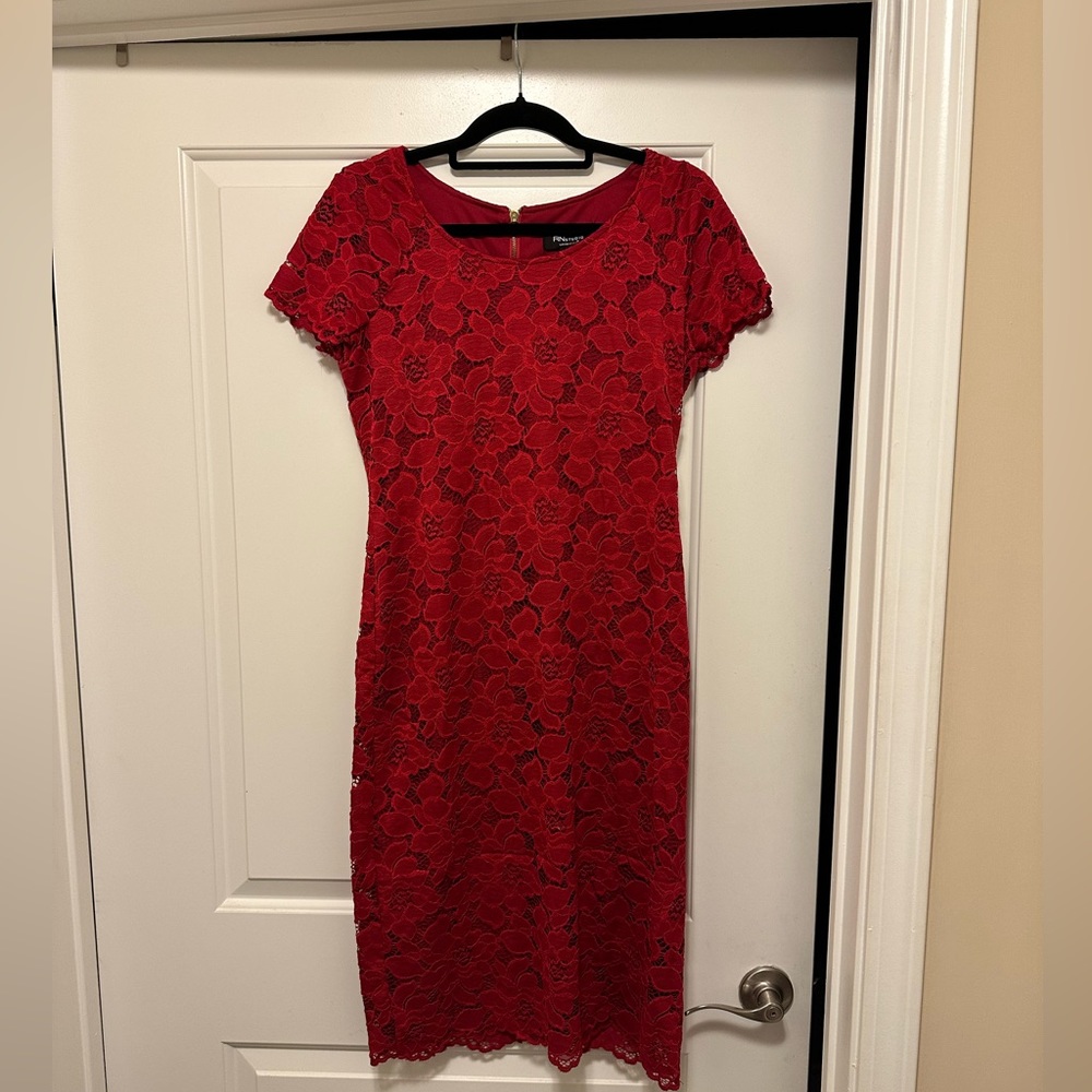 Loose fit mid dress